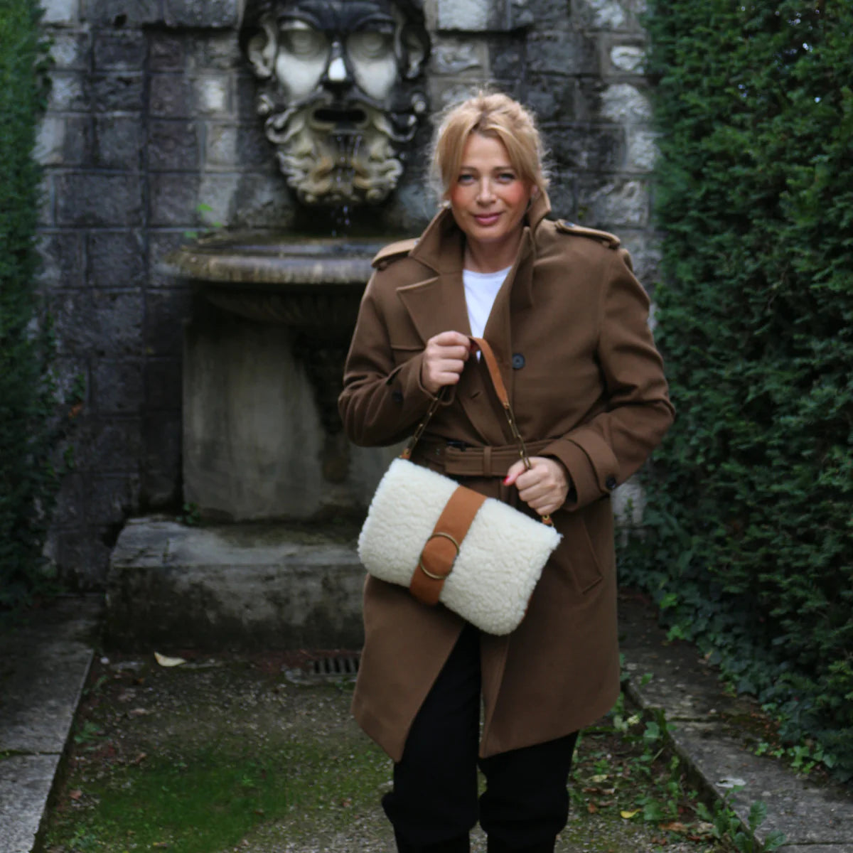 BABY THARA SHEEPSKIN/CAMEL BAG 
