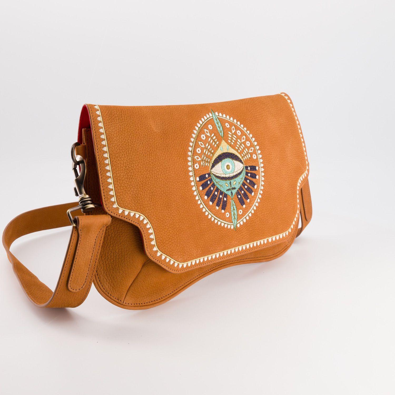 FLAP STAR BLUE EYE NUBUCK CAMEL